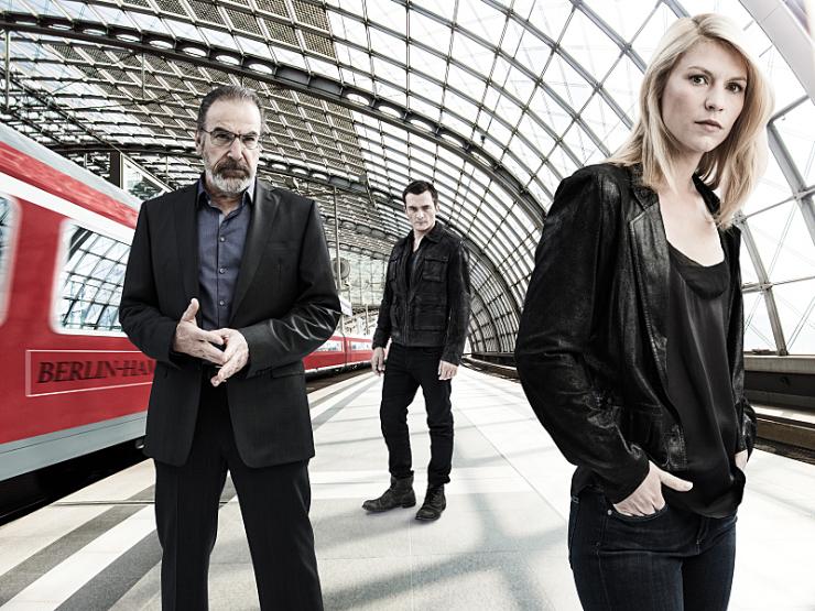 homeland-season-5-cast-photo.jpg