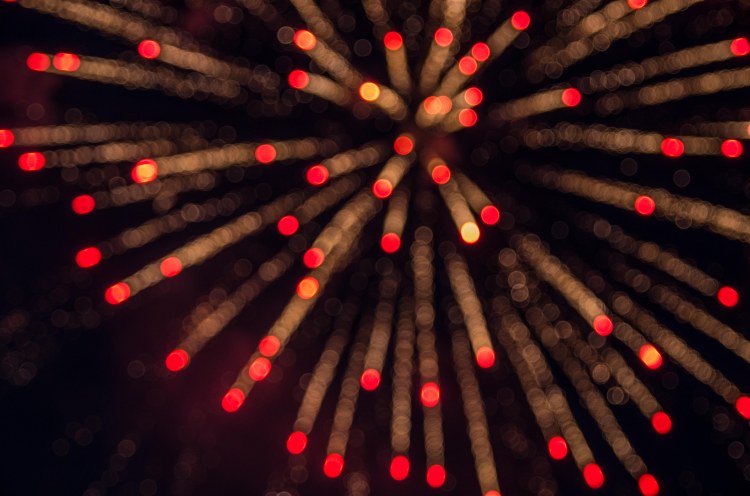 bokeh-fireworks_14596651473_o.jpg