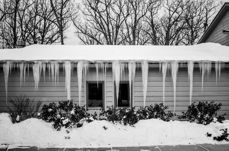 icicles-on-vcl_11759926204_o.jpg