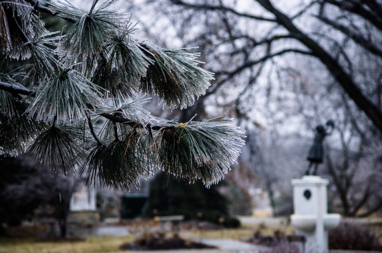 icy-day-in-omaha_32237493701_o.jpg