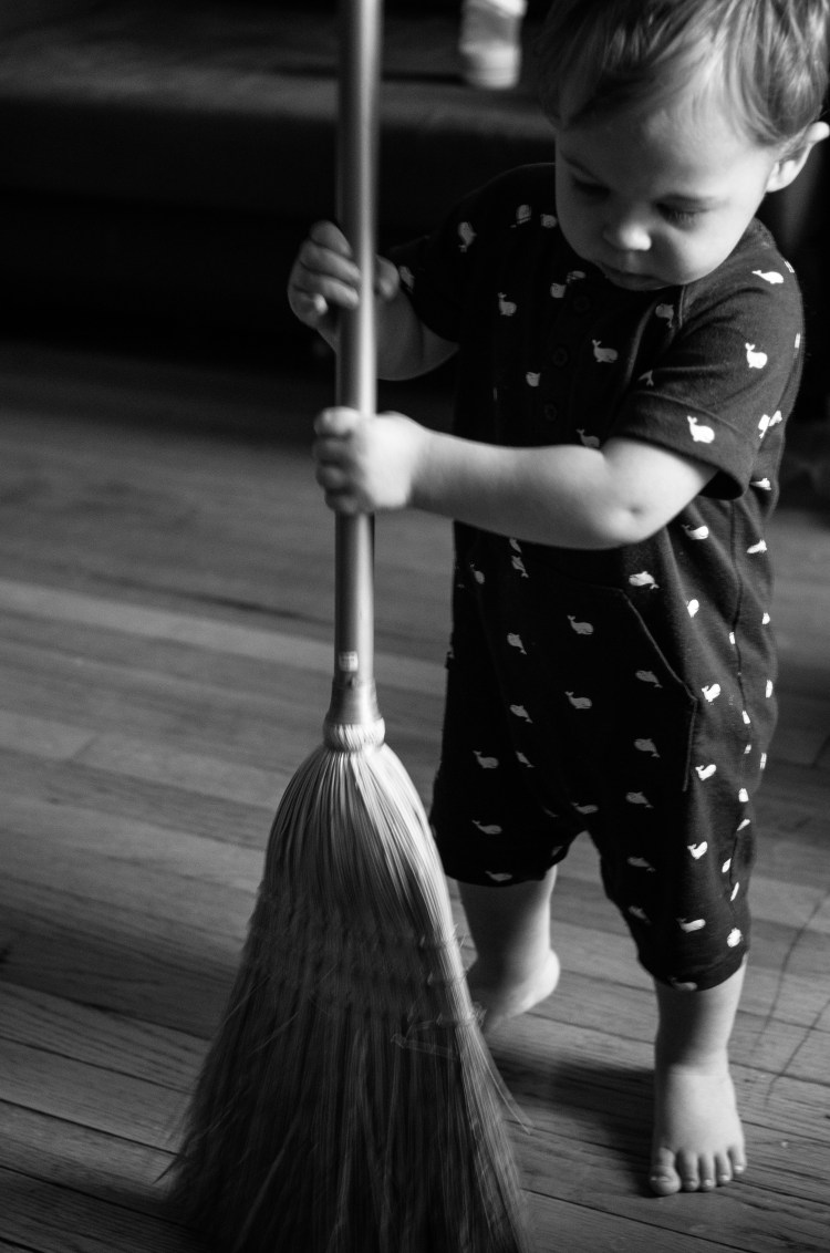 micah-sweeping-up_14714869690_o.jpg